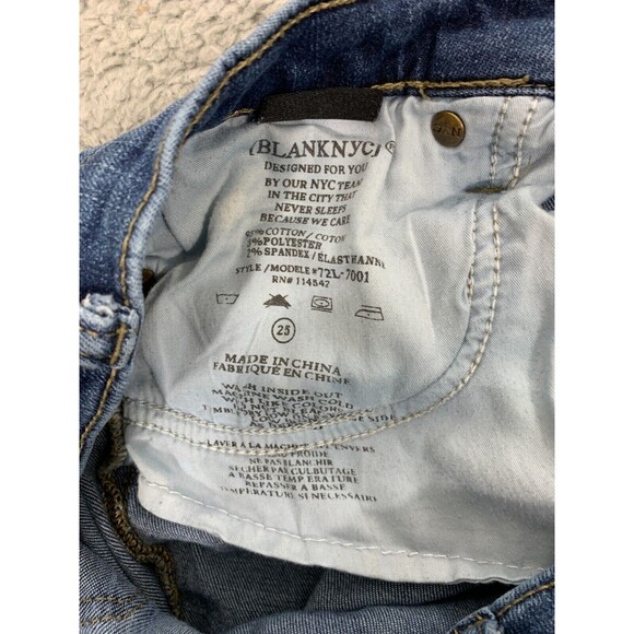 BLANKNYC The Reade 25 Classic Skinny Distressed Denim Blue Jeans 5 Pockets - Picture 6 of 11